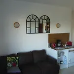 T3* Plage/gare/centre ~300m +box-auto +fibre/wifi Apartment