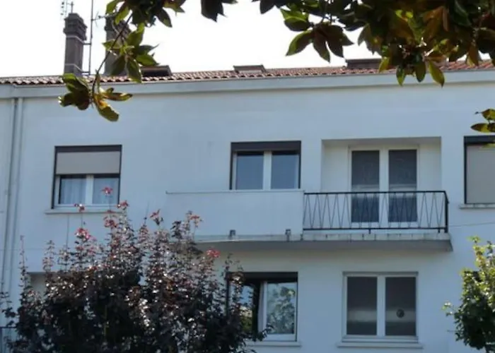 T3* Plage/gare/centre ~300m +box-auto +fibre/wifi *